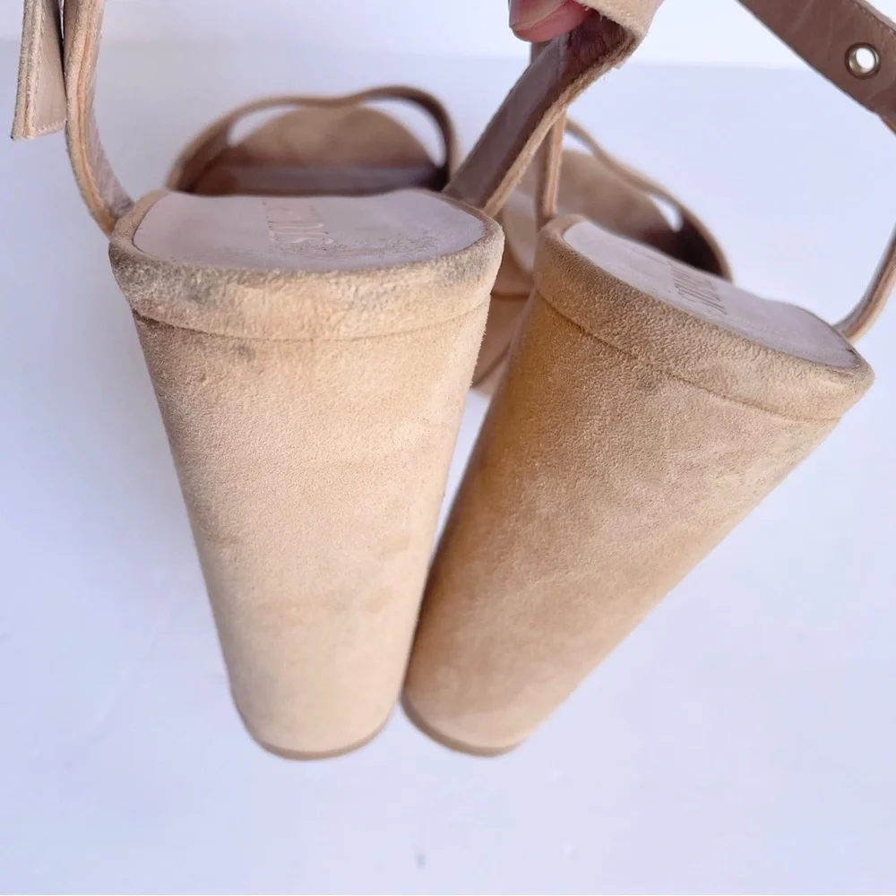 Stuart Weitzman Ryder Ankle-Buckle Platform‎ Sandals in Dune Suede